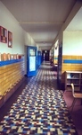 De gang van de Wilderinkschool in Hengelo (O).
<br/>
Henk Eilander, Julio 2000